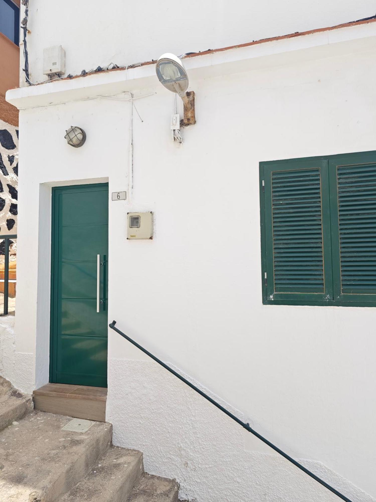 Cozy Apartment In Front Of The Natural Pools El Pris Exterior photo